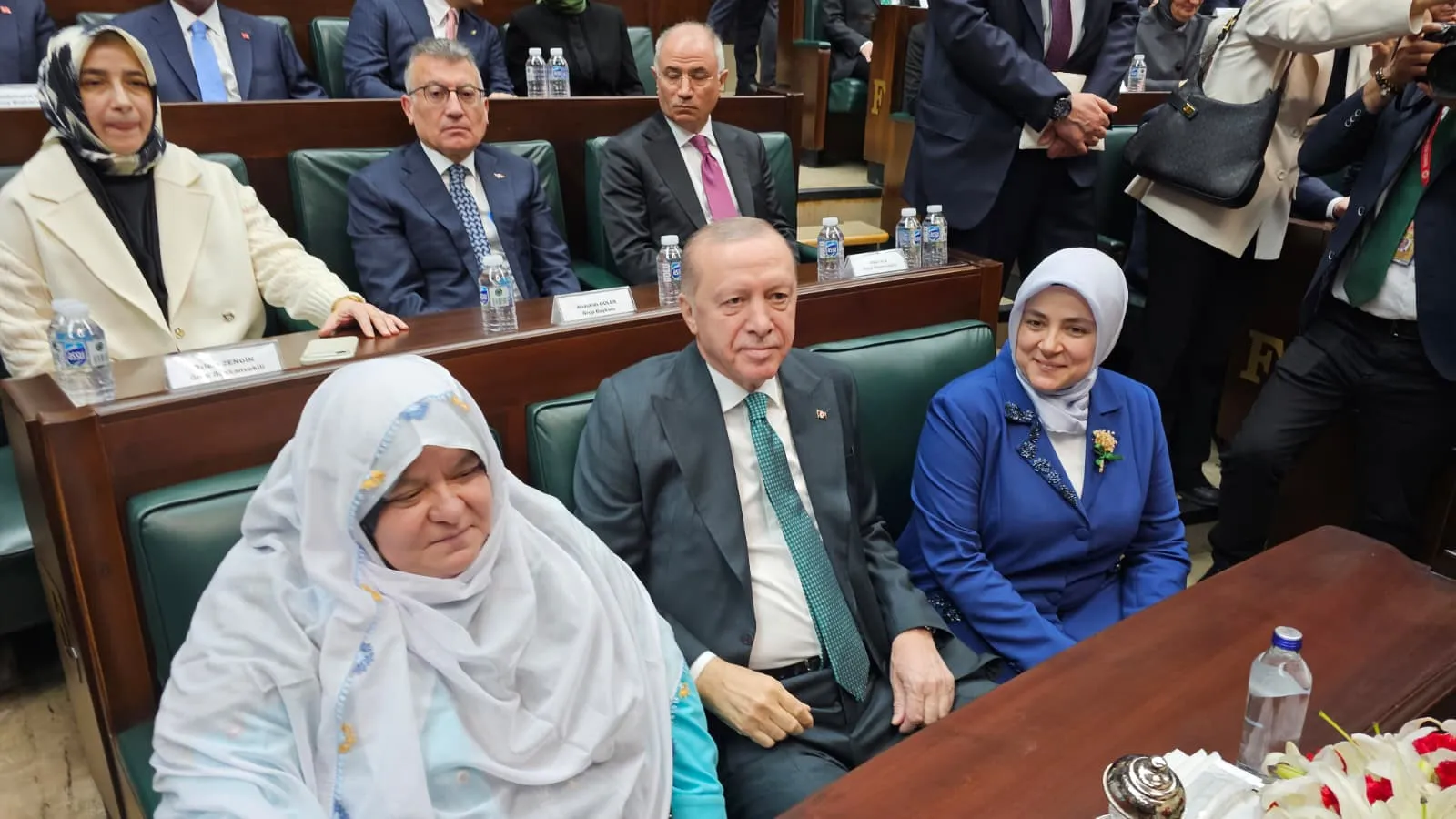 Erdoğan’dan Özel’e: Siyasetin Bir Seviyesi Olmalı