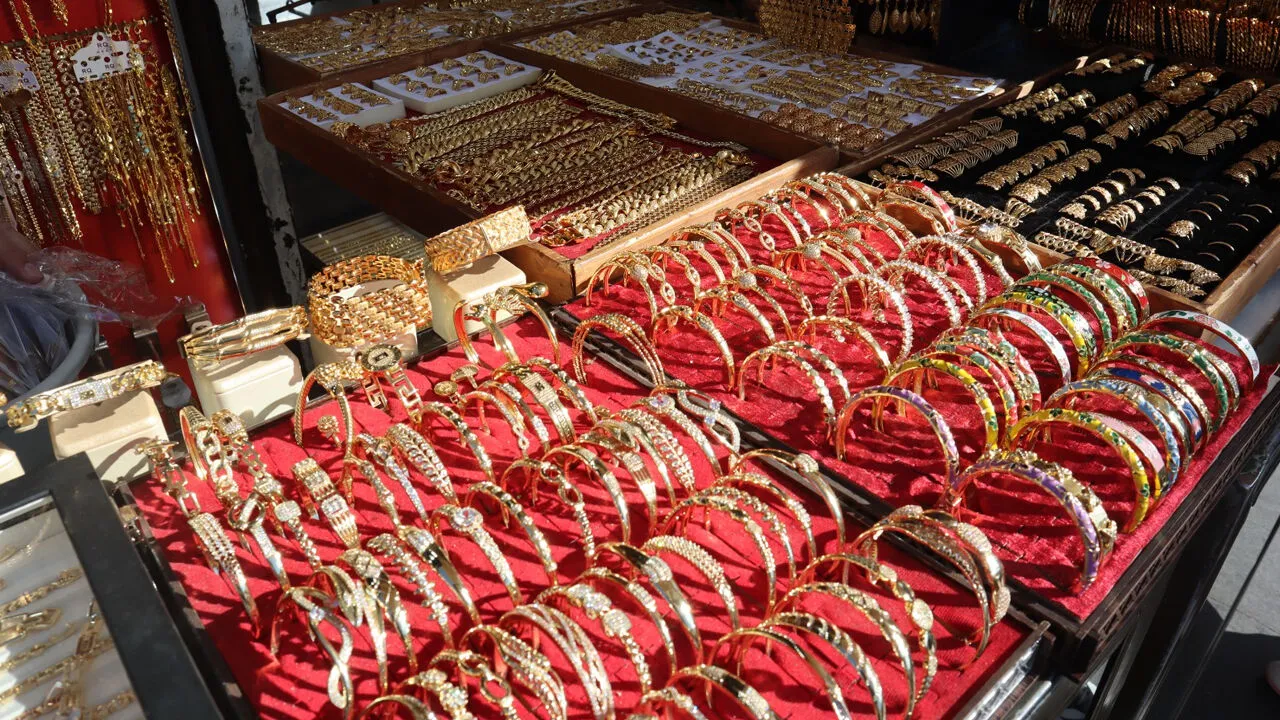 Savaş Sonrası İmitasyon Altına Talep Artıyor