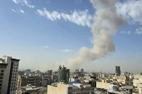 canli-blog-abd-ve-israil-in-iran-a-saldirisinda-7-gun-tahran-da-art-arda-patlamalar