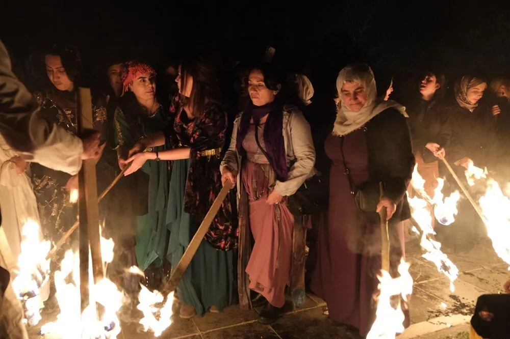 Newroz Ateşi Yakıldı 2 Newroz Ateşi Yakıldı
