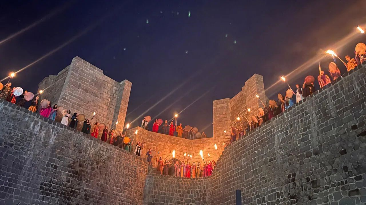 Newroz Ateşi Yakıldı 1 Newroz Ateşi Yakıldı