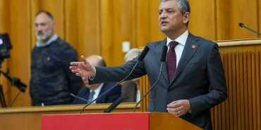 ozgur-ozel-de-aralarinda-4-milletvekiline-ait-4-dosya-meclis-te