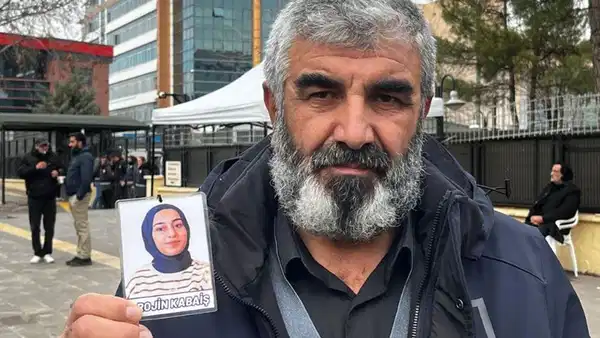 80d0ef3f-25f3-4c5b-8432-09f0ec63e9b7