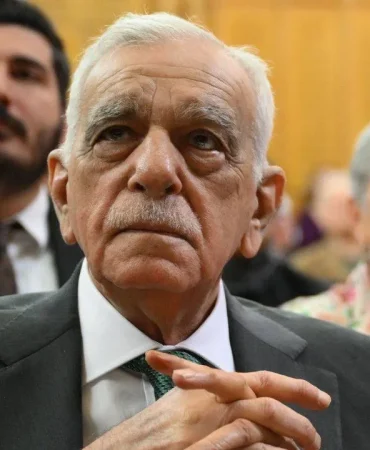 ahmet türk