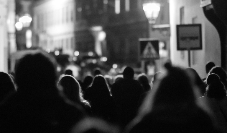 kalabalık insan işsizlik