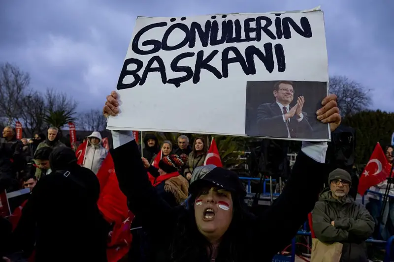 CHP'den İki Aşamalı Seçim Hamlesi: Erken Seçime Zorlayacak