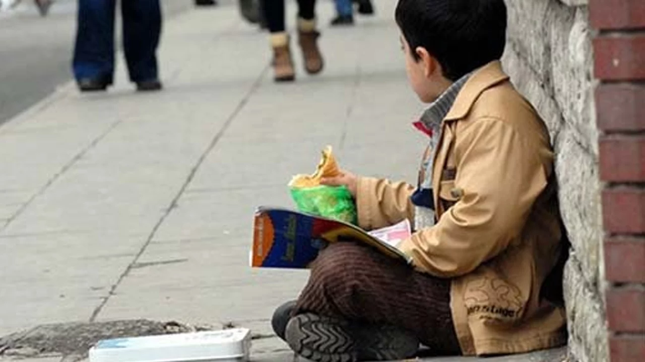 Çocuklar 23 Nisan'ı İhlallerin Gölgesinde Karşılıyor