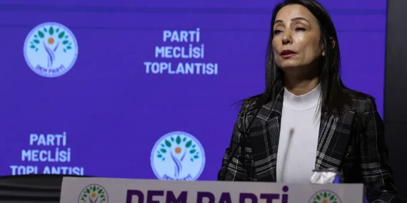 DEM Partiden Süreç Açıklaması: Zamana Yayan Sizsiniz