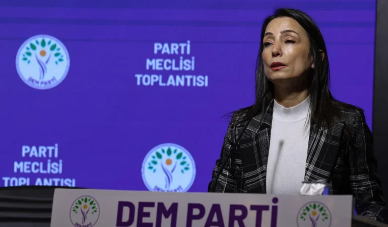 df32e054-e116-4874-b67d-c503f294e883