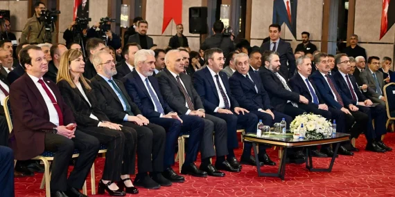 Diyarbakır’da Çalıştay: “Süreç İleri Bir Noktaya Taşınacak”